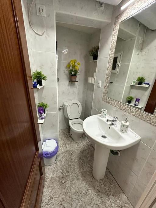 Economico Piso En Madrid Centro Exterior foto